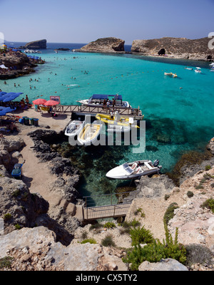 Le Blue Lagoon de Comino l'îlot de Cominotto, Malte Banque D'Images