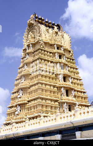 Sri Chamundeswari Temple, Chamundi Hill, Mysore, Inde Banque D'Images