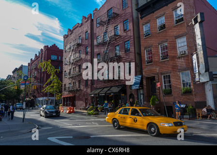 New York, NY, États-Unis, Greenwich Village Street Scene, 7th Ave, Manhattan, immeubles de logements , immeubles New yorkers Banque D'Images