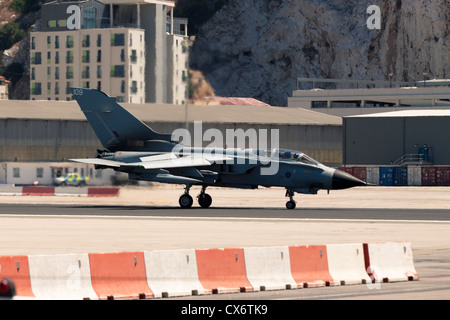 Tornado ZD848 RAF à l'aéroport de Gibraltar. 11 juillet 2012, Gibraltar, Royaume-Uni. Banque D'Images