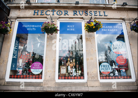 Edimbourg est la 2ème ville la plus visitée du Royaume-Uni après Londres. Célèbre pour son Festival et le vieux centre avec le château. Banque D'Images