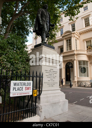 Statue de Sir John Lawrence, 1er baron Laurent, Waterloo Place, City of Westminster, London, England, United Kingdom Banque D'Images