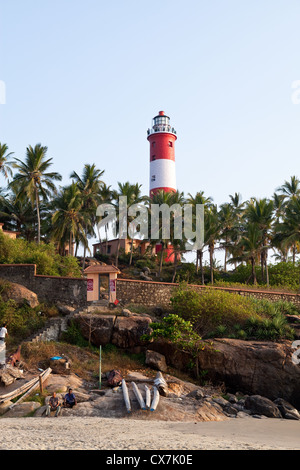 Phare sur la plage de Kovalam, Kerala Banque D'Images