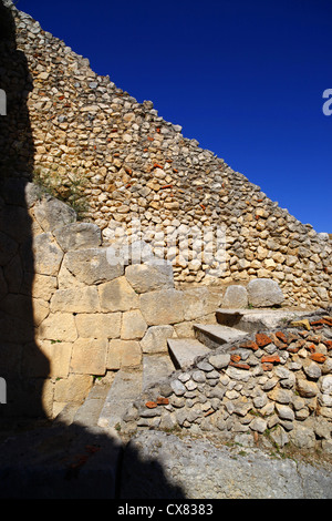 Vestiges de l'ancienne ville romaine Alba Fucens près d'Avezzano, dans les Abruzzes, en Italie. Banque D'Images