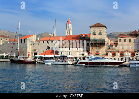 Remblai, vieille ville, Trogir, en Dalmatie, Croatie Banque D'Images