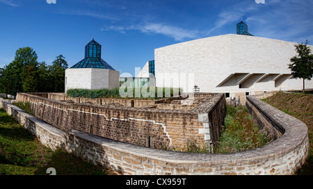 Tours de Fort Thuengen, Musée d'Art Moderne Grand-Duc Jean, Mudam, Plateau du Kirchberg, Luxembourg, Europe Banque D'Images