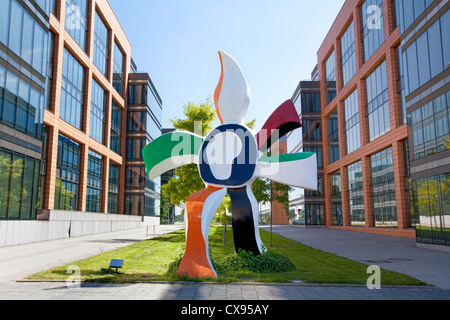 Clearstream International S.A., Bank Building, Kirchberg, Luxembourg, Europe, la grande fleur qui marche, Giovanni Teconi Banque D'Images