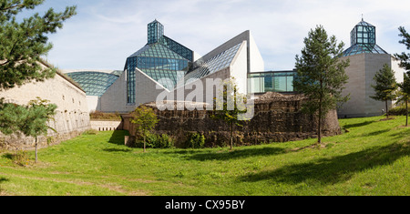 Tours de Fort Thuengen, Musée d'Art Moderne Grand-Duc Jean, Mudam, Plateau du Kirchberg, Luxembourg, Europe Banque D'Images