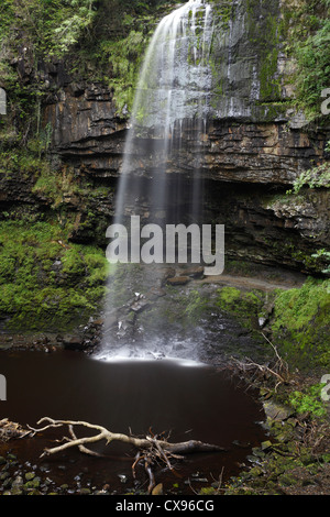 [Henrhyd Falls], "des Brecon Beacons, Pays de Galles, Royaume-Uni Banque D'Images