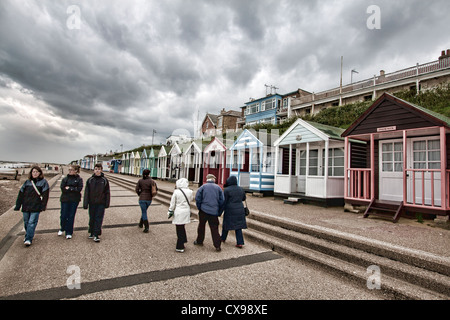 Suffolk coastal resort de Southwold sur un jour étés humides Banque D'Images