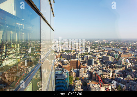 Vue sur Londres du 40e étage de la tour Heron - City of London Banque D'Images