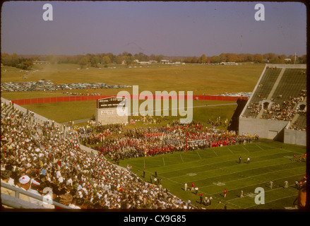 1960 1965 Memorial Stadium UI Indiana University bloomington sports jeu de football foule indiana Banque D'Images