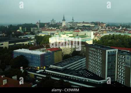 Jour couvert dans la ville de Tallinn, Estonie. Banque D'Images