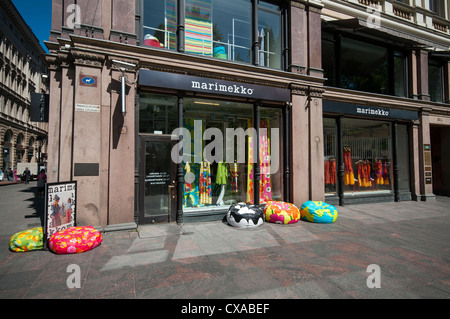 La mode et design Marimekko Helsinki promotions boutique sur la rue Esplanade nord, Helsinki Banque D'Images