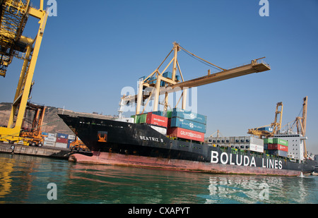 Port à conteneurs, Port de Barcelone, Barcelone, Catalogne, Espagne, Europe Banque D'Images