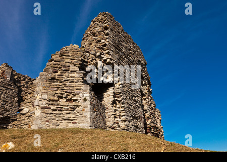 La grande tour du château de Christchurch, symbole du pouvoir normand construit à l'origine du bois bois d'environ 1100 ad, Dorset, Angleterre Banque D'Images