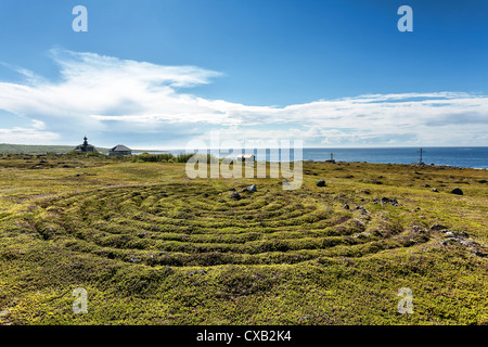 Labyrinthe de pierre de l'Île Bolchoï Zayatsky. La Mer Blanche, les îles Solovetsky, Carélie, Russie. Banque D'Images