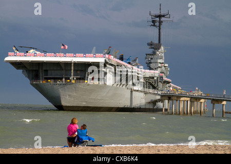 L'USS Lexington, porte-avions de la classe Essex est un bateau musée situé dans la baie de Corpus Christi, Texas, États-Unis. Banque D'Images