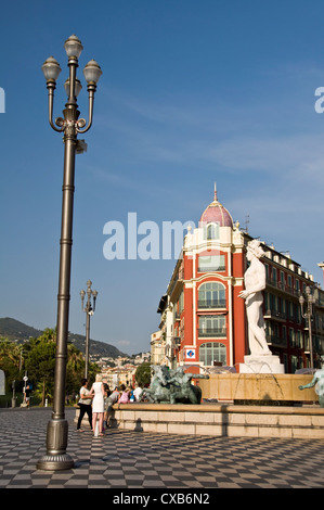 Fontaine du soleil (fontaine du soleil), de la place Masséna - Nice, France Banque D'Images