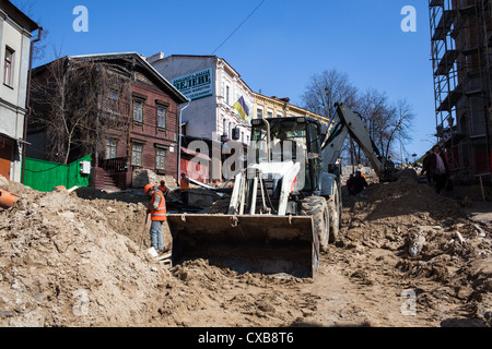 La reconstruction de controverse Andriyivsky Uzviz historique (descente) à Kiev, Ukraine, Europe de l'Est Banque D'Images
