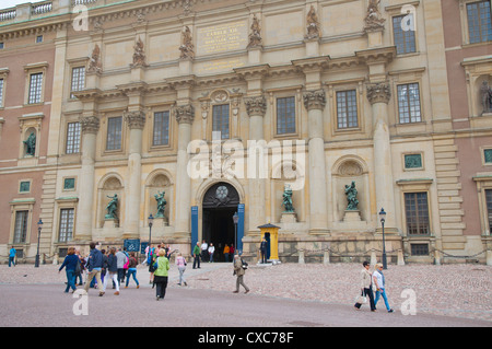 Slottsbacken place en face de Kungliga slottet le Palais Royal dans la vieille ville Gamla Stan Stockholm Suède Europe Banque D'Images