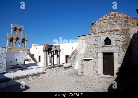 Église de toit au monastère de Art Saint Jean l'Evangéliste, Patmos, Dodécanèse, îles grecques, Grèce Banque D'Images