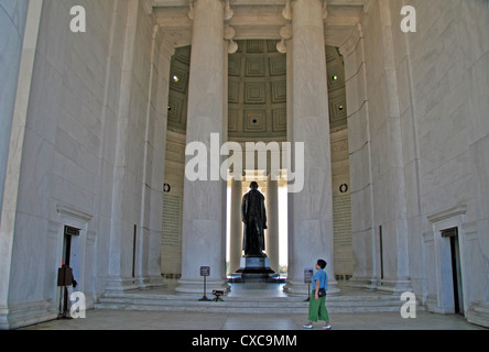 L'intérieur le Thomas Jefferson Memorial, Washington DC, United States. Banque D'Images