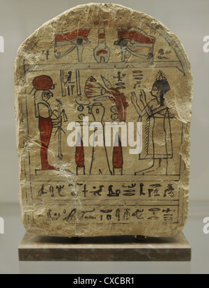 Hefrer de stèle funéraire. Calcaire peint. 26e-début 27e dynasties. La fin de période. C. 600-500 BC. Probablement d'Abydos, en Égypte. Banque D'Images