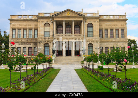 Le Palais de Dolmabahce, Istanbul,Turquie Entrée Banque D'Images