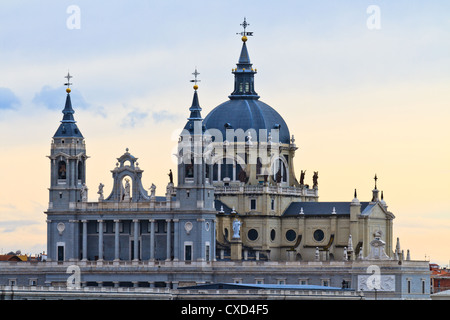 Cathédrale de l'Almudena, Madrid, Espagne Banque D'Images