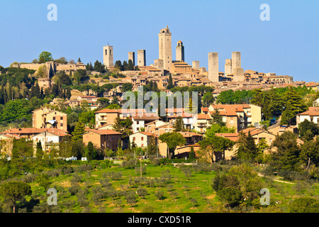 Vue sur Ville toscane de San Gimignano, Toscane, Italie Banque D'Images