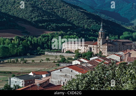 Monastère de Yuso, dans la municipalité de San Millan de la Cogolla, La Rioja, Espagne Banque D'Images