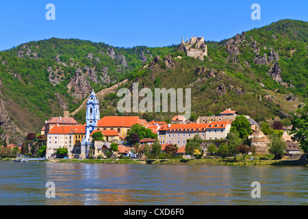 Dürnstein Église et ville, vallée de la Wachau, Autriche Banque D'Images