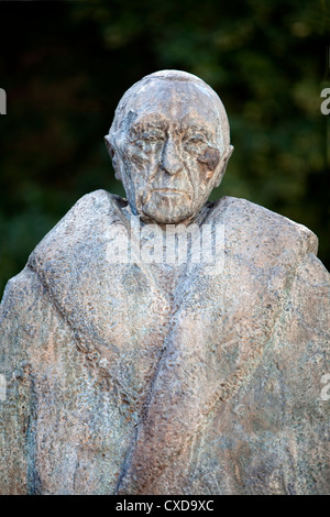 Statue de Konrad Adenauer, 1876-1967, maire de Cologne, premier Chancelier de la République fédérale d'Allemagne, Cologne, Allemagne Banque D'Images