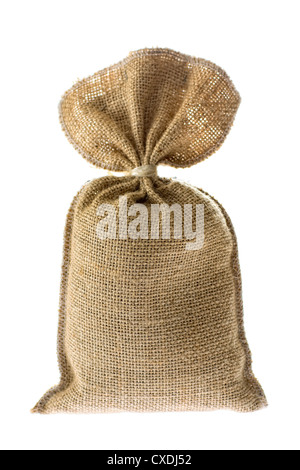 Sac de jute sur fond blanc Banque D'Images