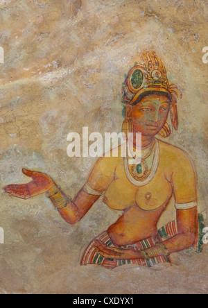 Les demoiselles de Sigiriya ou Cloud Maidens, le Rocher du Lion de Sigiriya, Forteresse UNESCO World Heritage Site, Sigiriya, Sri Lanka, Asie Banque D'Images