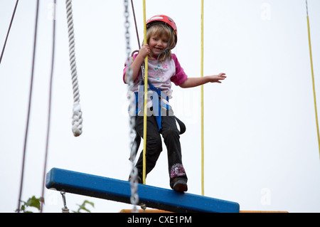 Ploen, escalade enfants Banque D'Images