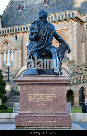 Statue de Robert Burns, Albert Square, Dundee, Écosse Banque D'Images