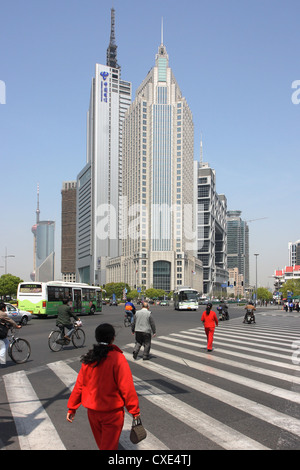 Gratte-ciel de Shanghai, à Pudong Banque D'Images