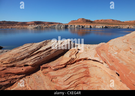 Antelope Canyon avec une eau lisse Banque D'Images