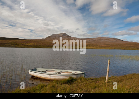 Canisp Mountain et Loch Awe, Inchnadamph. Lochinver. Sutherland.SCO 8543 Banque D'Images