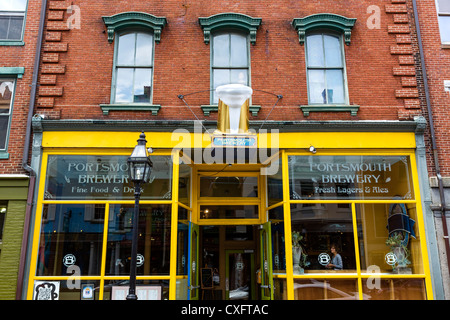 Le Portsmouth Brewery Bar et restaurant sur Market Street dans le centre-ville de Portsmouth, New Hampshire, USA Banque D'Images