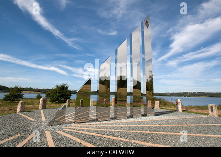 Sundial au parc régional de Roadford Lake. Construit pour commémorer le Jubilé de diamant de la reine Elizabeth II - Roadford Lake, Broadwoodwidger, Lifton Devon Royaume-Uni Banque D'Images