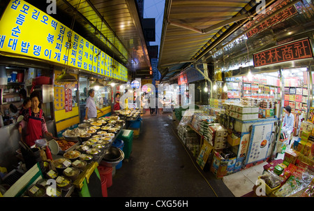 Le marché de Namdaemun, Séoul, Corée. Banque D'Images