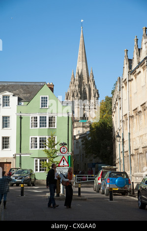 Oriel Square centre-ville d'Oxford et le clocher de St Mary the Virgin England UK Banque D'Images