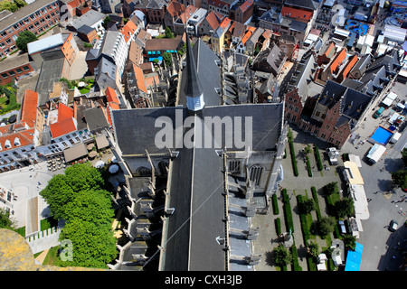 Vue de la ville de St Rombouts cathédrale clocher, Mechelen, Belgique Banque D'Images