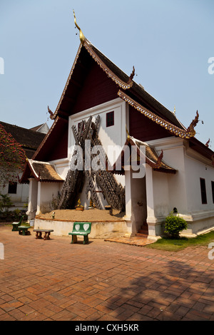 Le temple Wat Buppharam à Chiang Mai en Thaïlande Banque D'Images