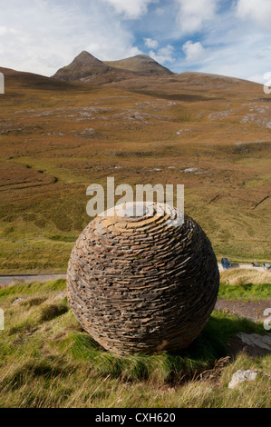 Cul Mor et le monde construit par l'oeuvre de Joe Smith Moine Shist à Knockan Crag, NW de l'Écosse. 8557 SCO Banque D'Images