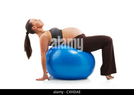 Femme enceinte faisant des exercices Banque D'Images