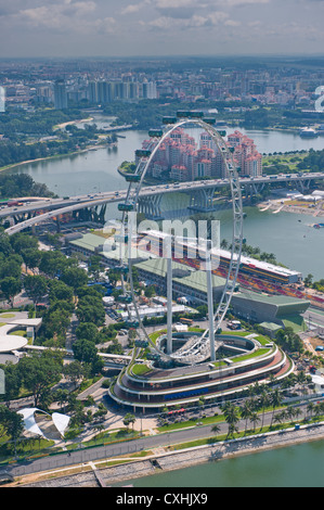 Singapore Flyer, la plus grande roue de Ferris Banque D'Images